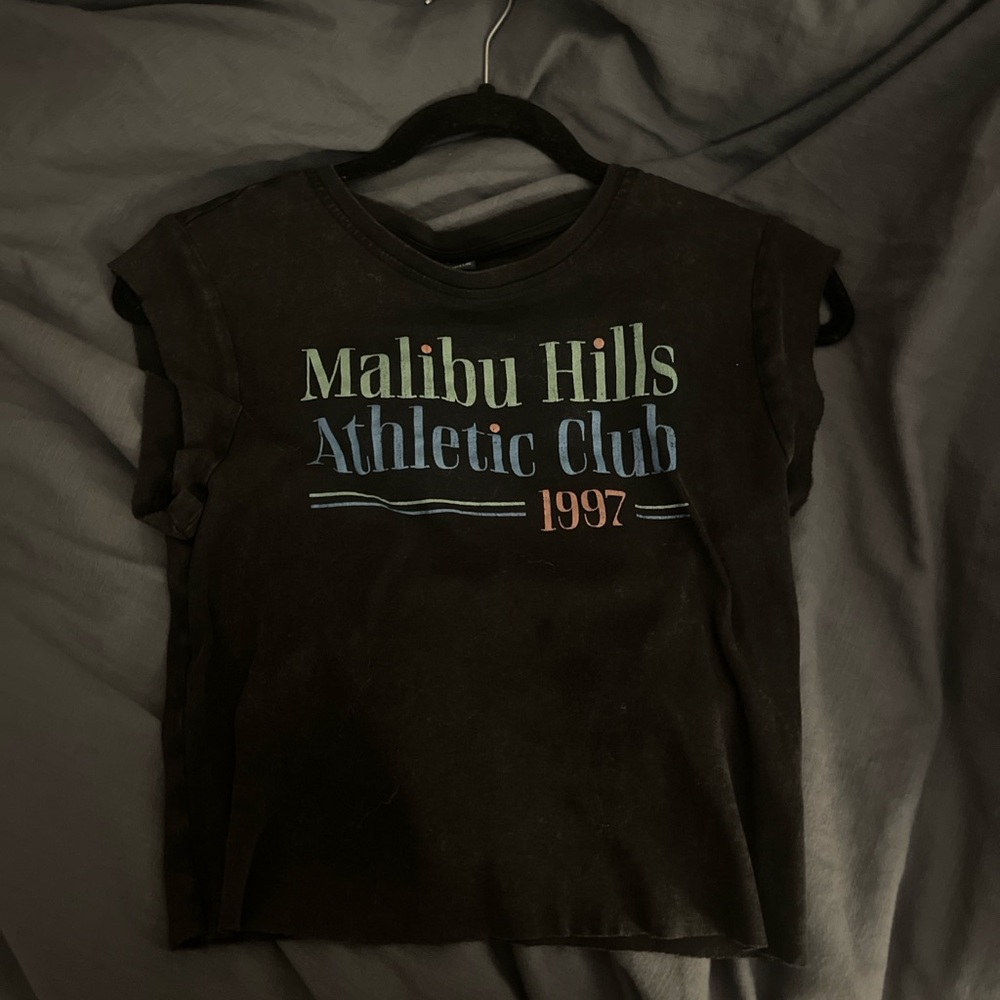Malibu Hills Crop top never worn